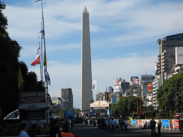 The symbolic start of theDakar Rally in Buenos Aires